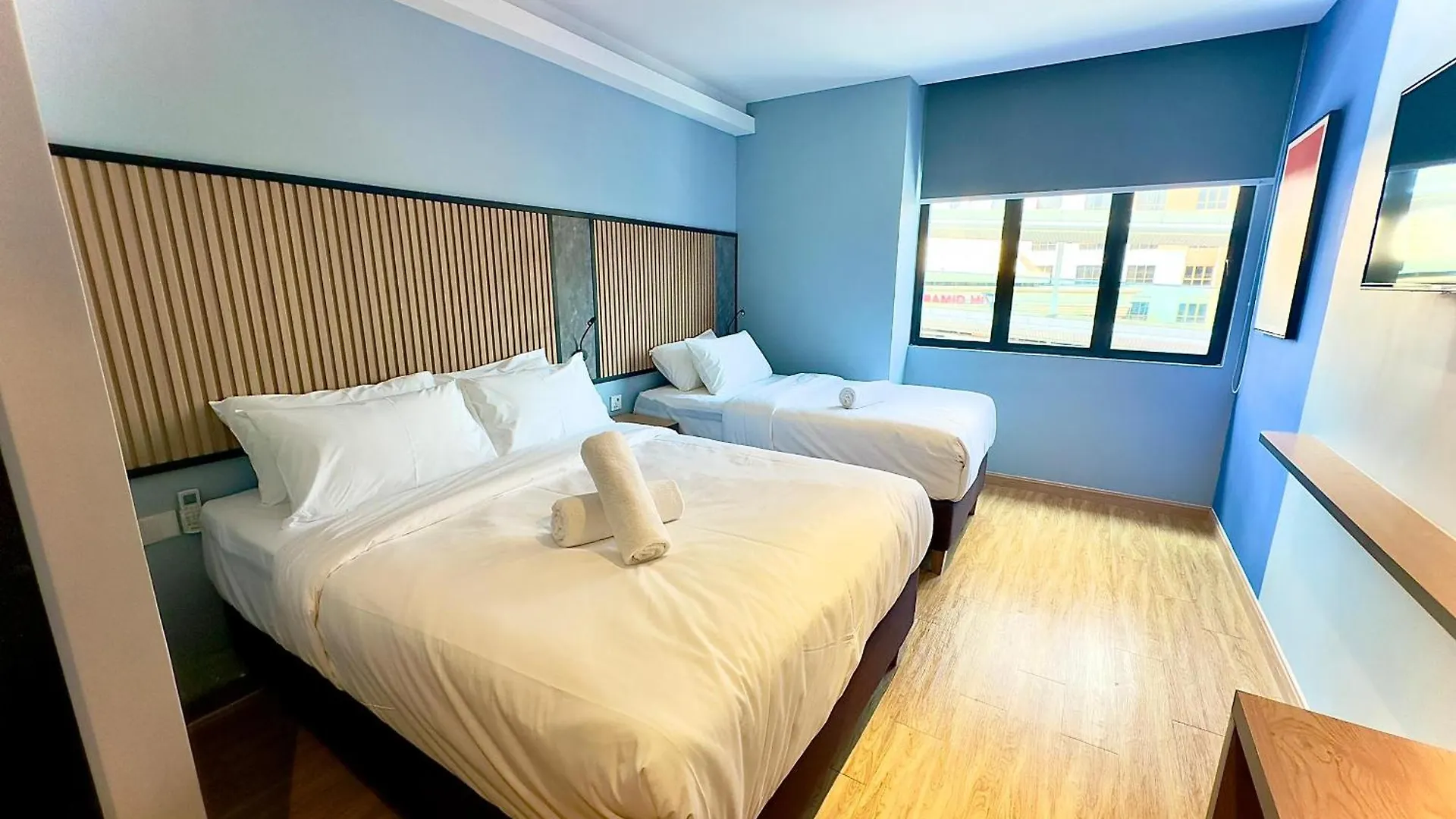 *** Hotel Blue Lagoon At Bandar Sunway Subang Jaya Malaysia